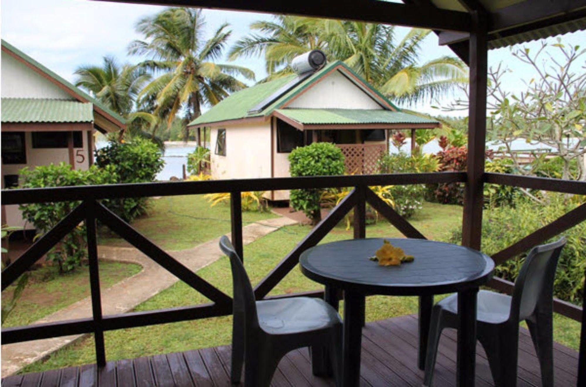 Aroko Bungalows Villa Avarua Exterior photo